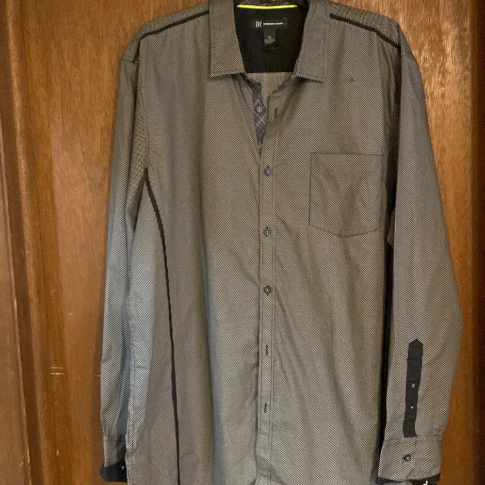 Mens new button down shirt